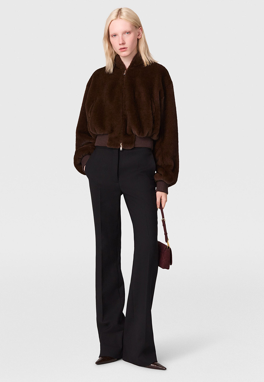 Μπουφάν από μινκ για τον χειμώνα 2027 PHOTO STELLA MCCARTNEY OFFICIAL SITE