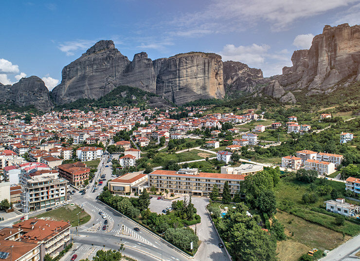 Divani Meteora Hotel: Το καλοκαίρι αποκτά νέο σημείο αναφοράς στην καρδιά της Θεσσαλίας!
