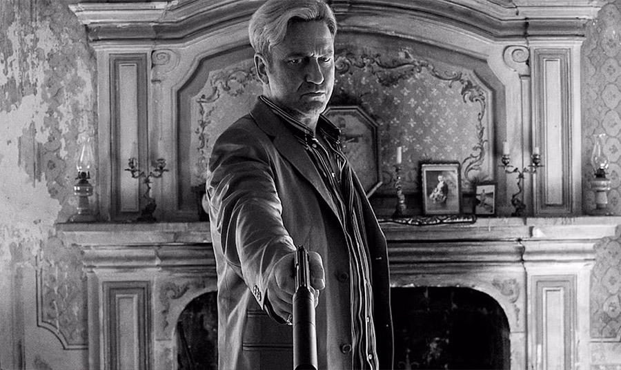 O Gerard Butler «Στα Χέρια του Δάντη» PHOTO NETFLIX