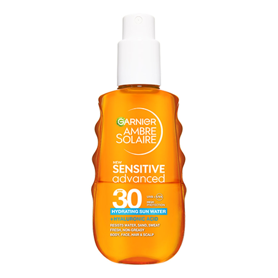 Το δροσερό mist προσώπου από την Garnier Ambre Solaire παρέχει υψηλή αντηλιακή προστασία με δείκτη SPF50+. Δημιουργεί ένα δυνατό δίκτυο κάλυψης που προστατεύει την επιδερμίδα, ενώ την αφήνει να αναπνέει, Garnier Ambre Solaire Over Makeup Super UV Protection Mist SPF 50+