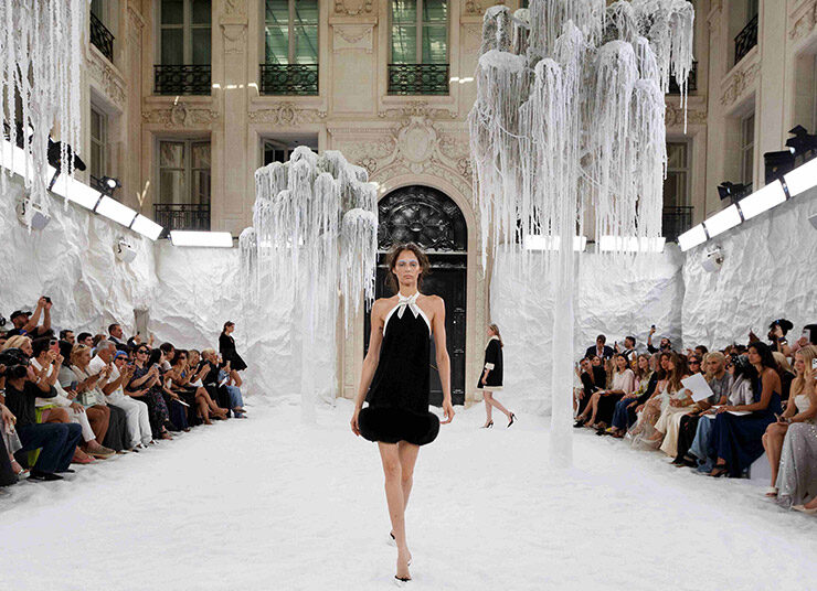 Frozen Eden, the next temptation: «Η παγωμένη Εδέμ» που καθήλωσε το Παρίσι