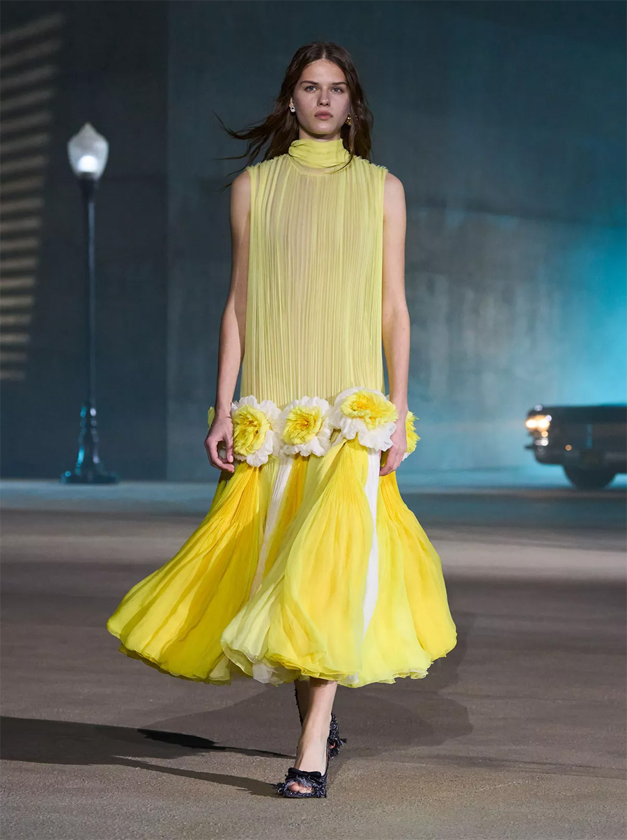 Aπό τη συλλογή Dior Cruise άνοιξη 2027 PHOTO DIOR LOOKBOOK