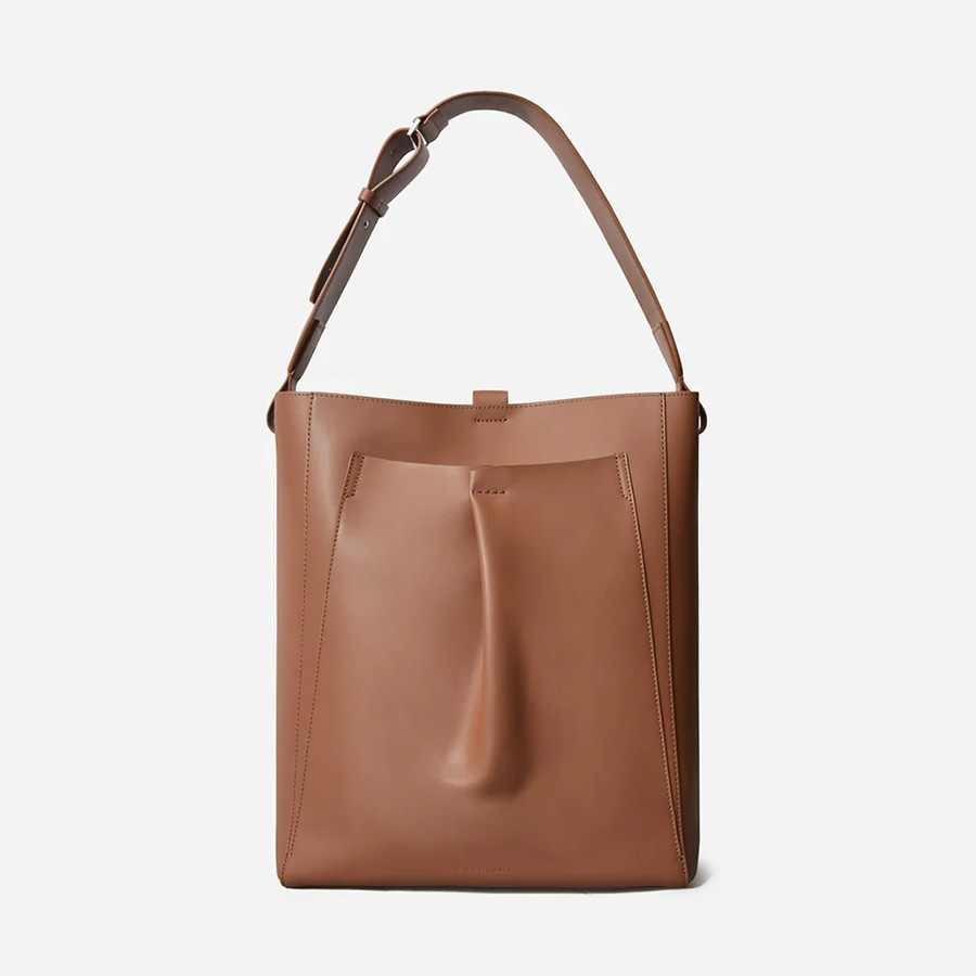 PHOTO EVERLANE
