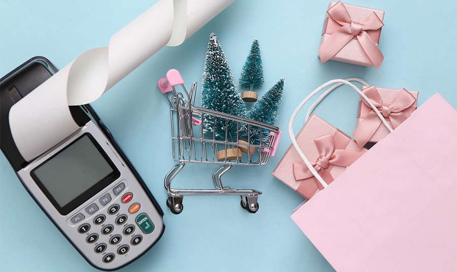 Πώς να αποφύγετε τις υπερβολικές δαπάνες των Γιορτών φέτος