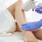 Χειμώνας, είναι η κατάλληλη εποχή για αποτρίχωση με λέιζερ;