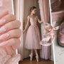 Τα νύχια «ballet slippers» επέστρεψαν και το μίνιμαλ μανικιούρ δεν ήταν ποτέ πιο όμορφο!