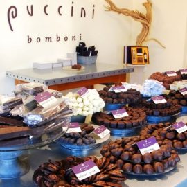 Το Puccini Bomboni στο Άμστερνταμ διαθέτει υπέροχα χειροποίητα σοκολατάκια σε ασυνήθιστες γεύσεις