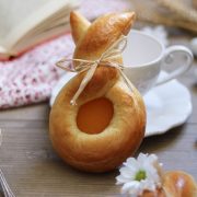 Πασχαλινά κουνελάκια από μπριος