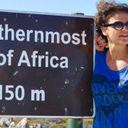 Χριστίνα Αντωνιάδου: Η Ελληνίδα πολίτης του κόσμου που λατρεύει την Αφρική σαν δεύτερη πατρίδα της