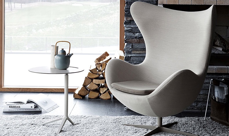 Η πολυθρόνα Egg σχεδιάστηκε από τον Arne Jacobsen το 1958 και από τότε εκτοξεύτηκε στη Βίβλο του σύγχρονου ντιζάιν!