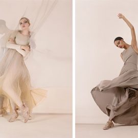Τα κορμάκια, τα ρευστά, χυτά ρούχα, οι διχτυωτές δημιουργίες και οι παστέλ και ουδέτερες αποχρώσεις κυριαρχούν στη νέα σεζόν // Η Selena Forrest εντυπωσιάζει στην νέα καμπάνια του Dior