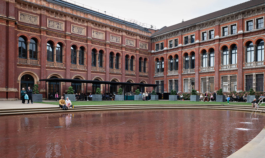 Tο Garden Café © Victoria and Albert Museum, London