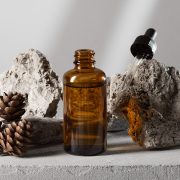 Αιθέριο έλαιο πεύκου: Ένα νέο καθαριστικό… στο οπλοστάσιό σας!