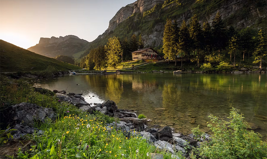 Schwende Seealpsee PHOTO www.myswitzerland.com