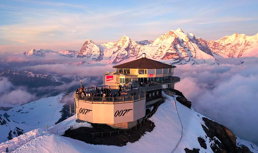 Στο Schilthorn PHOTO www.myswitzerland.com