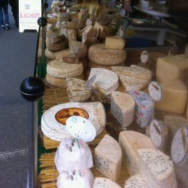 Γαλλικά τυριά κατευθείαν από τους παραγωγούς στην Revel
