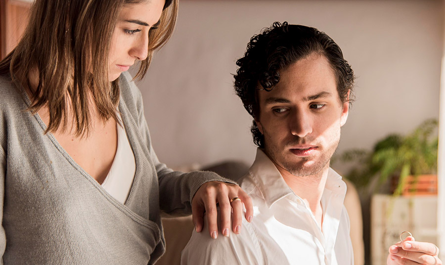 7 λόγοι που οι άνθρωποι απατούν, παρότι ξέρουν ότι μπορεί να καταστρέψουν τον γάμο τους