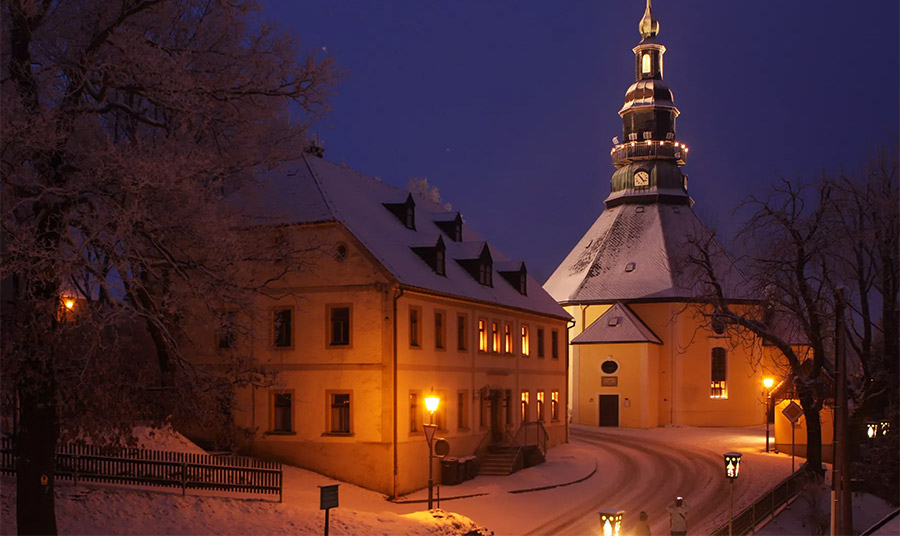 Νυχτερινή εικόνα PHOTO www.olbernhau.de