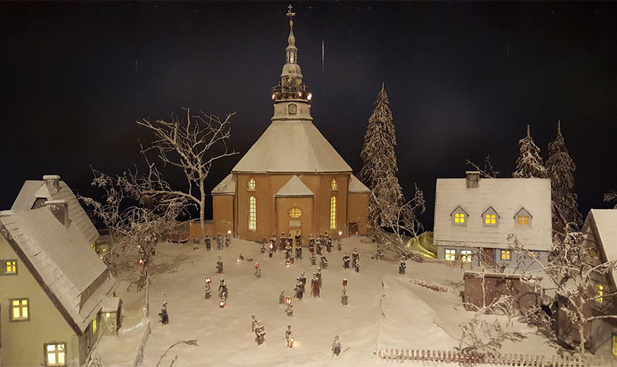 Αναπαράσταση του χωριού – ξυλογλυπτική PHOTO TRIPADVISOR