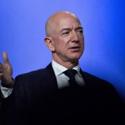 Οι 12 ερωτήσεις του Jeff Bezos για όσους θέλουν μια ευτυχισμένη ζωή
