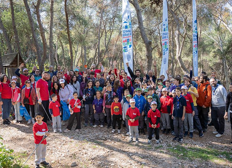 Καθάρισε σε Βάθος - Καθάρισε στην Πηγή: 60 καθαρισμοί σε όλη την Ελλάδα από το Dixan