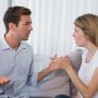 5 πράγματα που μετατρέπουν έναν φυσιολογικό καβγά σε μια σχέση σε μόνιμη ζημιά