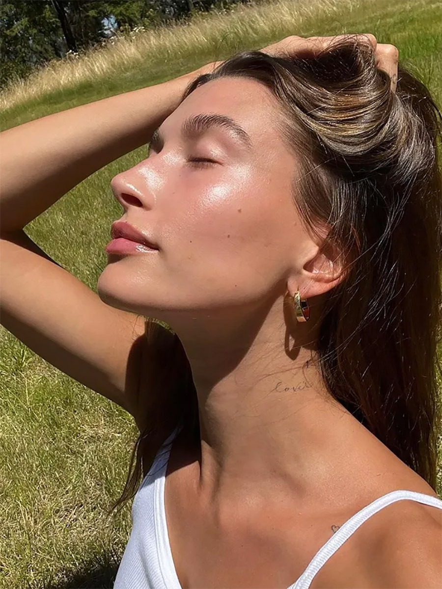 @HAILEYBIEBER