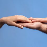 Δέρμα και θεραπεία καρκίνου: Τι πρέπει να γνωρίζουμε και μία σημαντική πρωτοβουλία