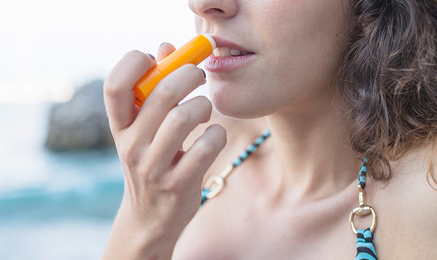 Να γιατί είναι σημαντικό να χρησιμοποιείτε ένα lip balm με SPF