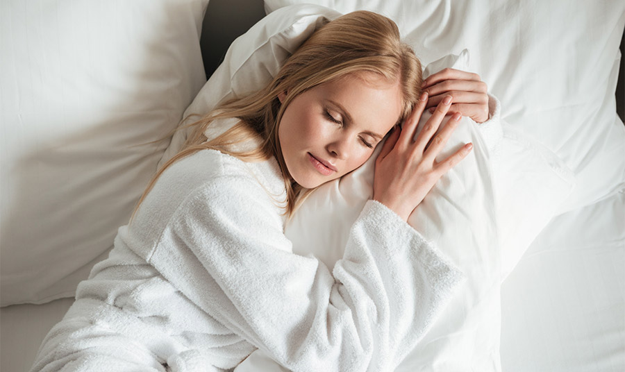 Εννιά λόγοι για να απολαμβάνουμε τον ύπνο μας!