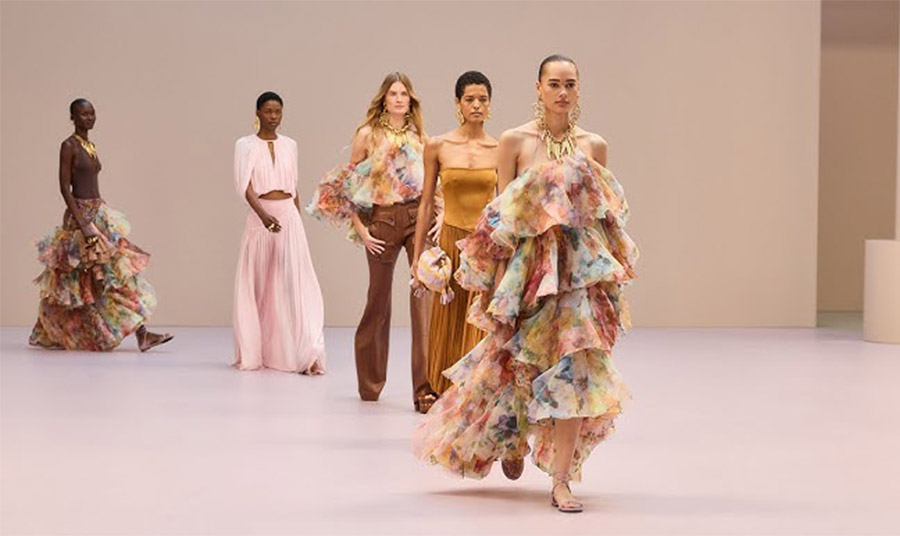 Από την επίδειξη Lela Rose άνοιξη 2026 στην Εβδομάδα Μόδας της Νέας Υόρκης PHOTOS LELA ROSE