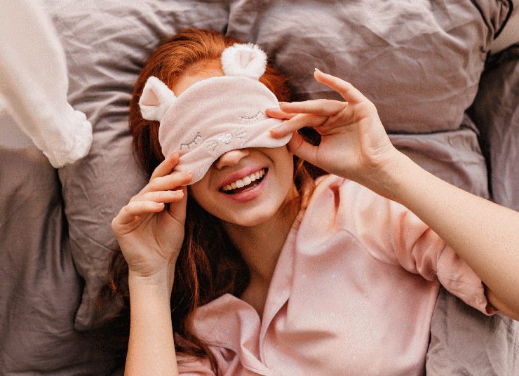 Τι συμβαίνει όταν κοιμόμαστε με μάσκα ύπνου κάθε βράδυ;