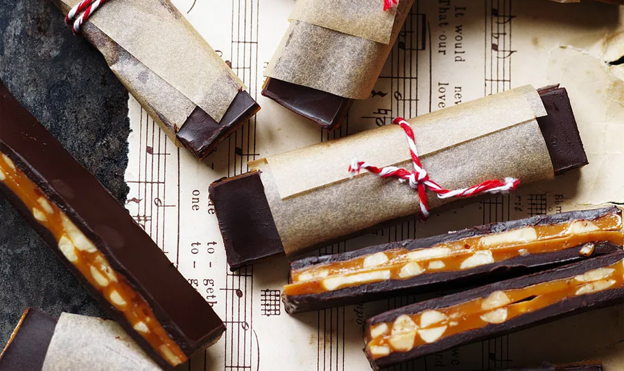 Μπάρες καραμέλας αμυγδάλου