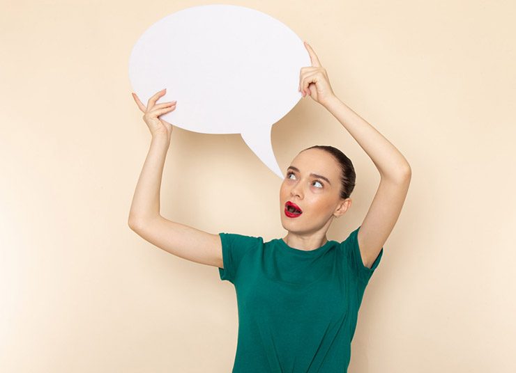 ©FREEPIKΜιλάτε στον εαυτό σας; Μία συνήθεια που αποδεικνύεται ευεργετική!