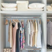 Πώς θα μοσχομυρίζουν τα ρούχα στις ντουλάπες και στα συρτάρια σας!