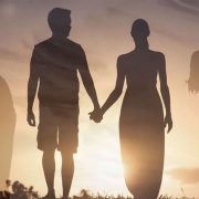 2 λόγοι για τους οποίους δεν μπορείτε να εγκαταλείψετε τη σχέση σας χωρισμού-επανένωσης