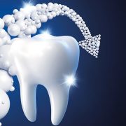 Oral-B για λευκότερο χαμόγελο! Η καινοτομία που συνδυάζει επιστήμη και ομορφιά