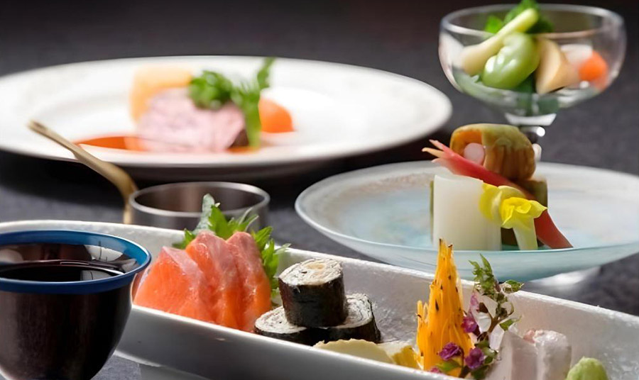 PHOTO NISHIYAMA ONSEN KEIUNKAN 