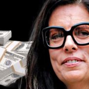 Προσωπικότητα-έκπληξη η πιο πλούσια γυναίκα στο κόσμο