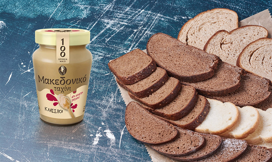 Δοκιμάστε το ταχίνι στο πρωινό αλειμμένο σε ψωμί και έχετε μία μοναδική θρεπτική, γλυκιά και υγιεινή λιχουδιά για να ξεκινήσετε την ημέρα σας! ©FREEPIK