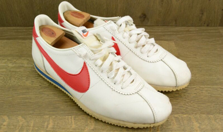 Το Cortez είναι το αυθεντικό παπούτσι για τρέξιμο της Nike, που σχεδιάστηκε από τον συνιδρυτή Bill Bowerman και κυκλοφόρησε το 1972