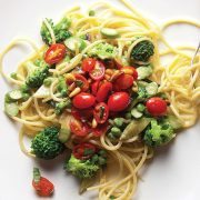 Spaghetti Alla Primavera ή απλά σπαγγέτι με λαχανικά!