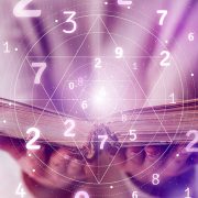 Τι σημαίνει ο αριθμός της στάσης ζωής σας και πώς καθορίζει την πρώτη εντύπωση στους άλλους