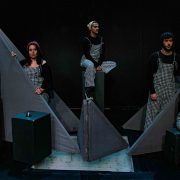 STOLEN (ΤΑ ΚΛΕΜΜΕΝΑ): Μία συγκλονιστική παράσταση