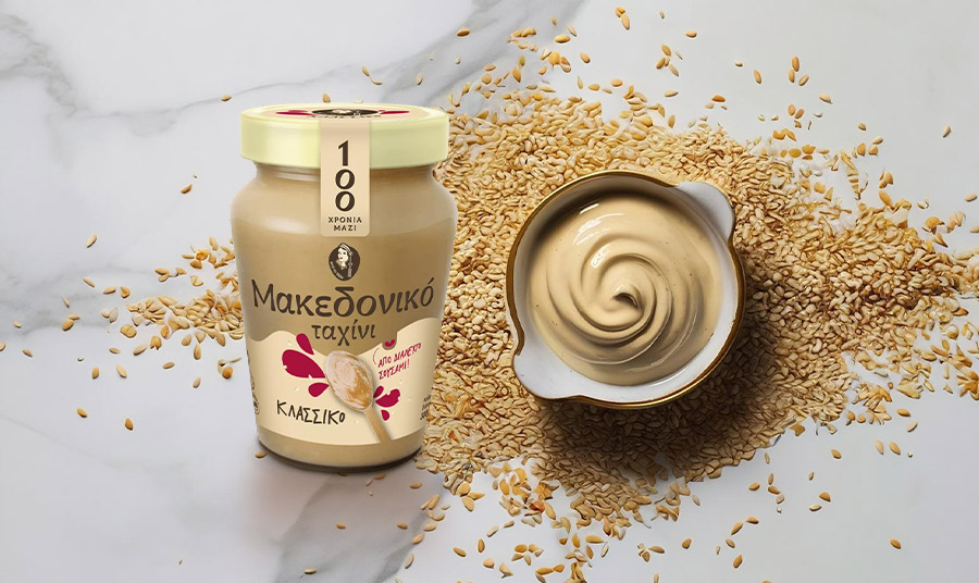 Το Μακεδονικό Ταχίνι παράγεται από διαλεχτό σουσάμι, το οποίο ελέγχεται προσεκτικά για να ανταποκρίνεται στα πιο απαιτητικά ποιοτικά υψηλά κριτήρια PHOTO FREEPIK