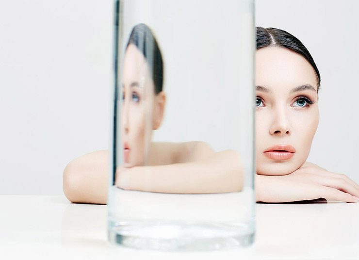 Αν νοιάζεστε για το δέρμα σας, γνωρίστε τις 8 τάσεις που του 2026