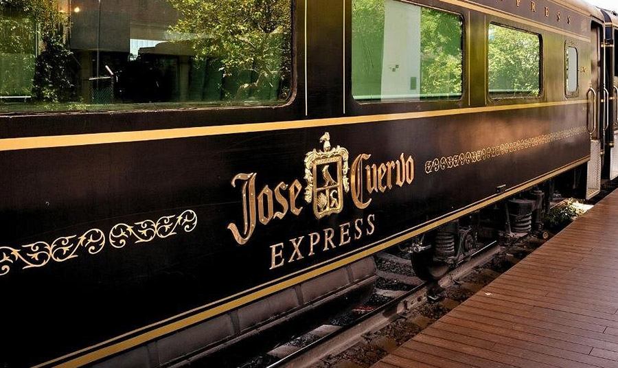 PHOTO JOSE CUERVO