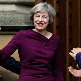 Η νέα πρωθυπουργός της Μεγάλης Βρετανίας, Τερέζα Μέι ανέβηκε σκαλί σκαλί την ιεραρχία στο κόμμα της