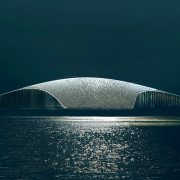 The Whale: Μία «φάλαινα» αναδύεται στον Αρκτικό Κύκλο!