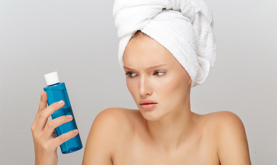 Χρειαζόμαστε πραγματικά τονωτική λοσιόν; Τι πρέπει να γνωρίζουμε;